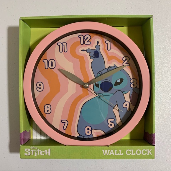 Disney Stitch Analog Wall Clock-NIB - Picture 5 of 5